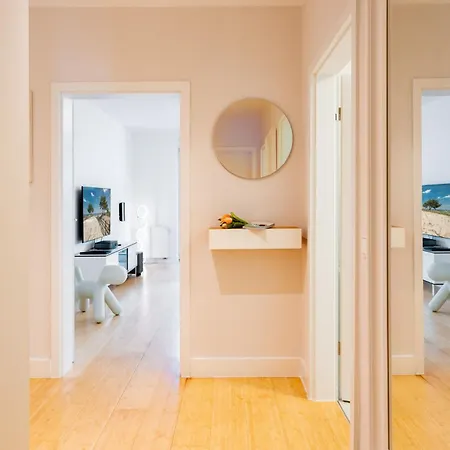 Haus Auf Dem Huegel Moderne 10 شقة