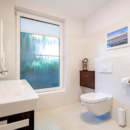 Haus Auf Dem Huegel Moderne 10 شقة